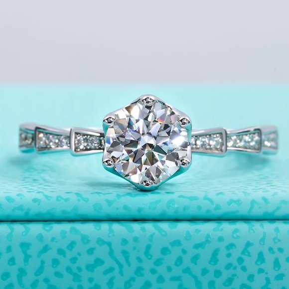 Certified 1ct. t.w. Moissanite Diamond Engagement Ring NEW E - Picture 2 of 13